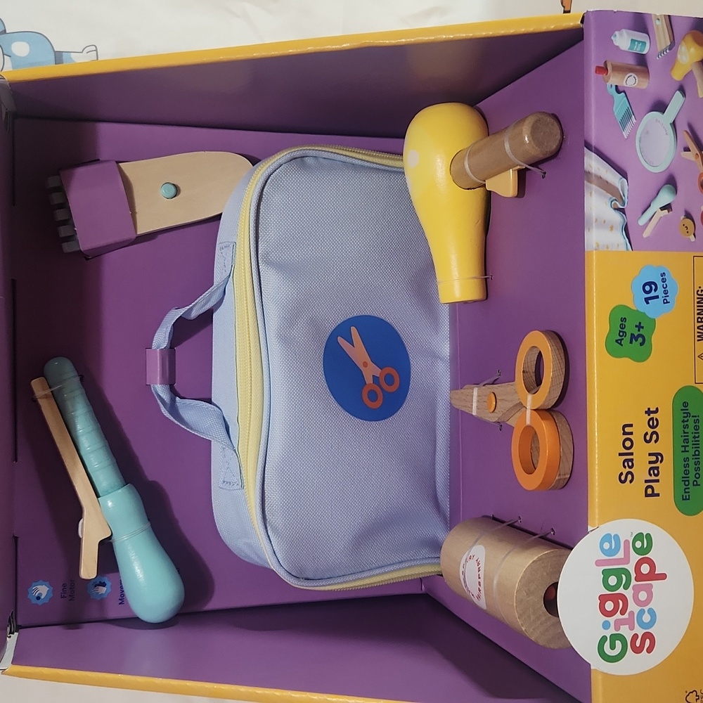 GIGGLE SCAPE play salon set - Picture 2 of 13